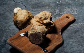 settembre enogastronomico con la fiera del tartufo di Alba